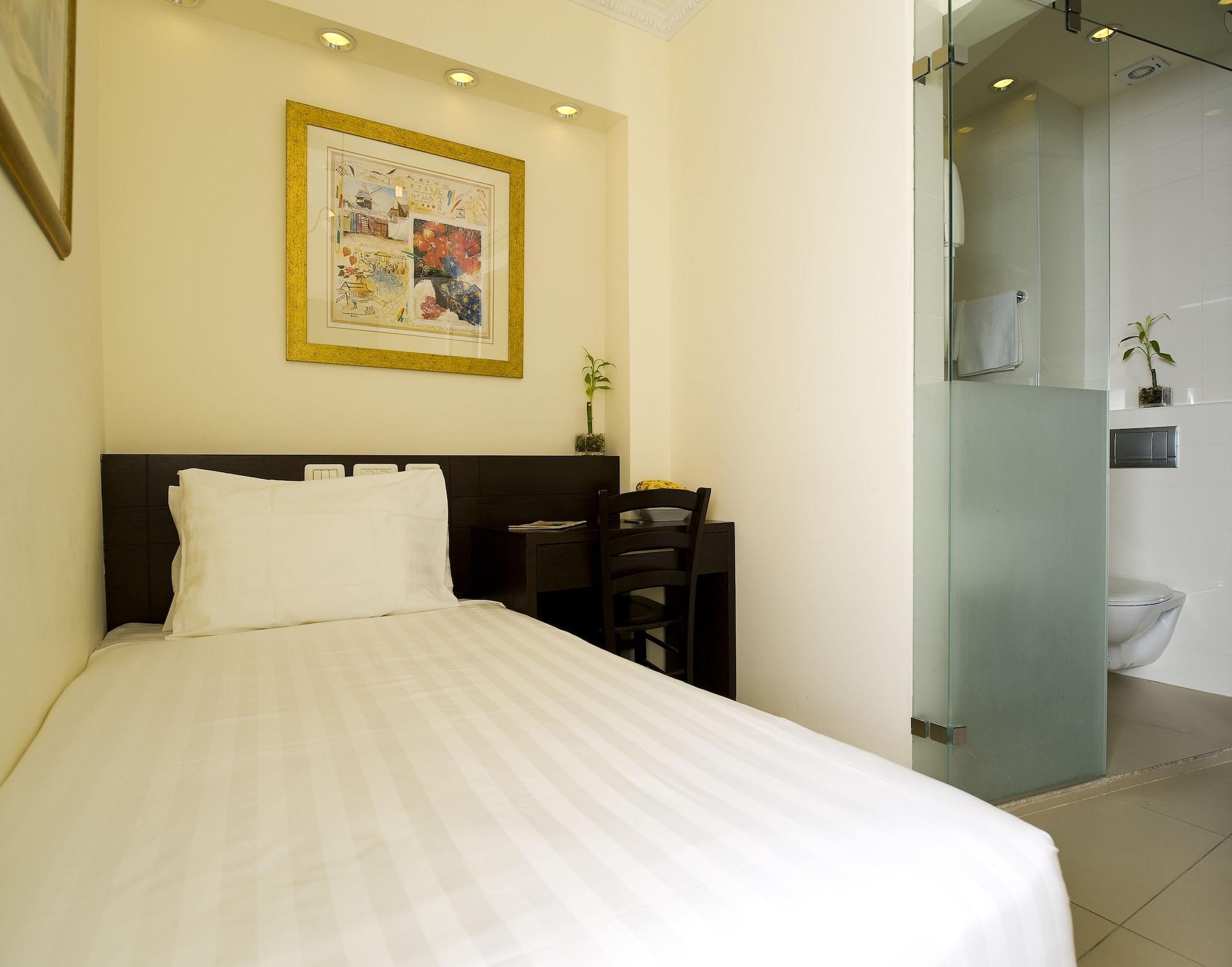 Bell Boutique And Spa Hotel Tel Aviv Exteriör bild