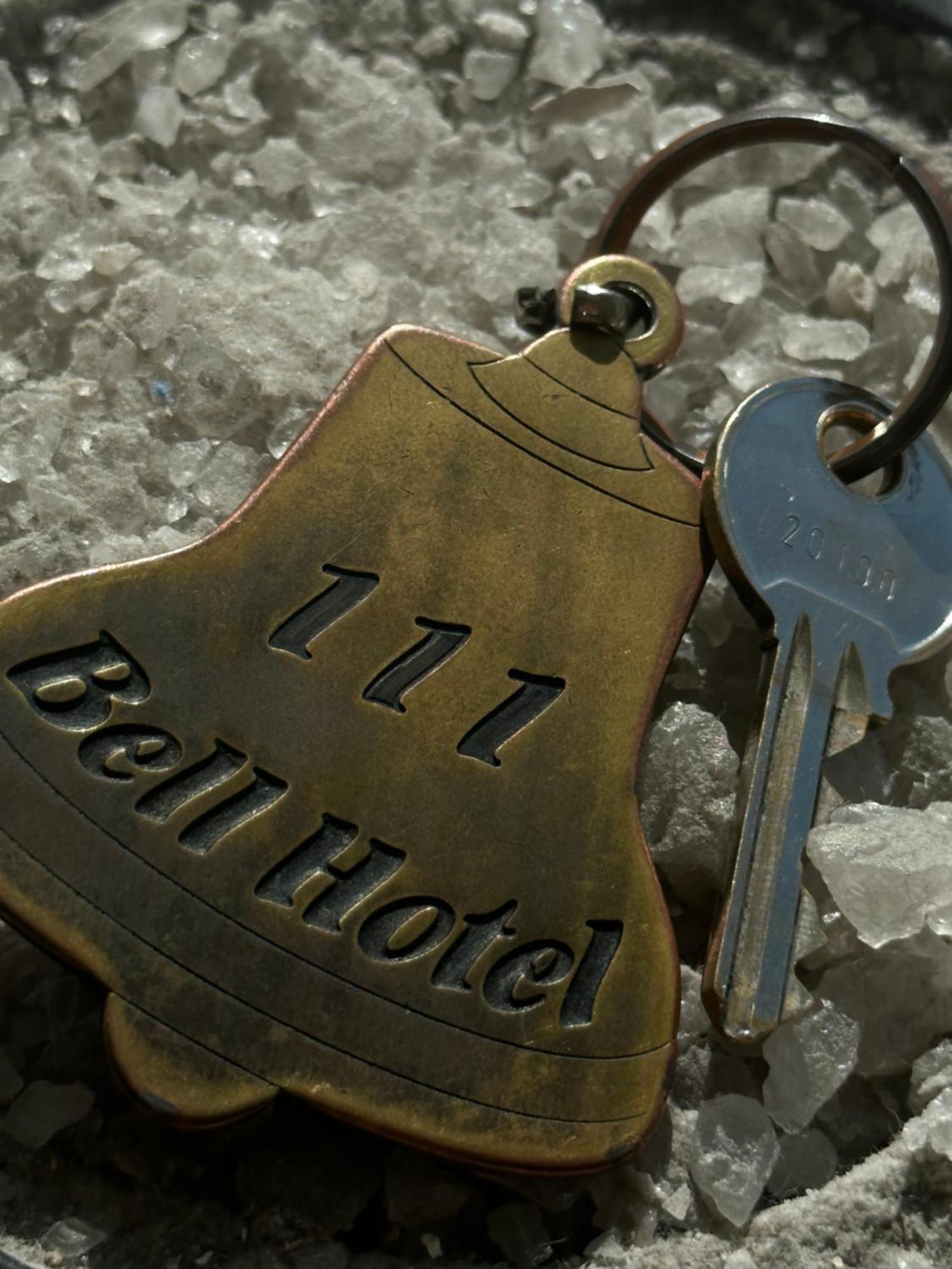 Bell Boutique And Spa Hotel Tel Aviv Exteriör bild